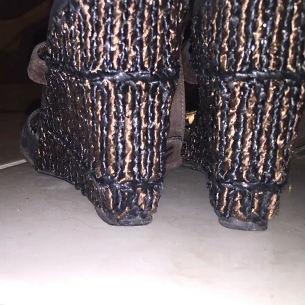 Prada  wedges - Picture 4 of 5